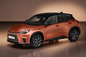 Lexus představuje hybridní mini SUV LBX